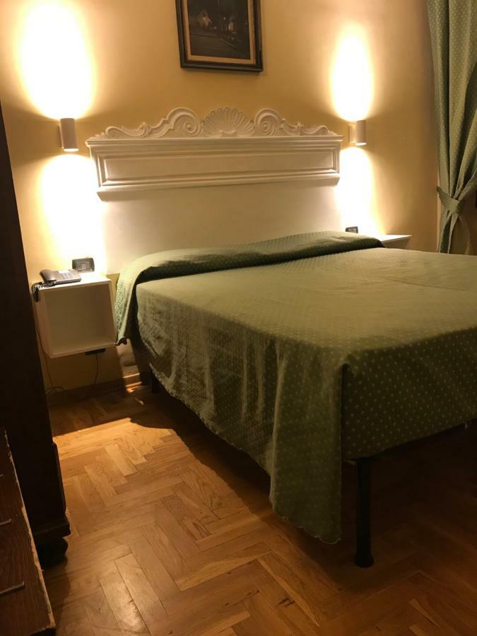 Hotel Giglio ฟลอเรนซ์ ภายนอก รูปภาพ